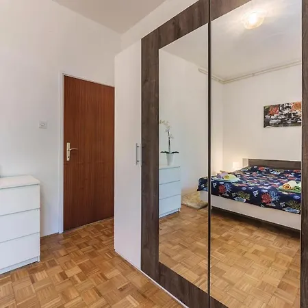 Gorgeous In With Wifi Apartmán *